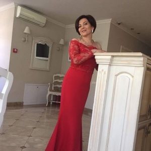 Meet your Posher, Violeta